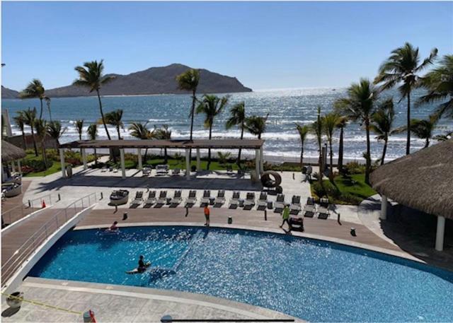 Camino Al Mar "Departamento En Playa" Apartamento Mazatlán Exterior foto