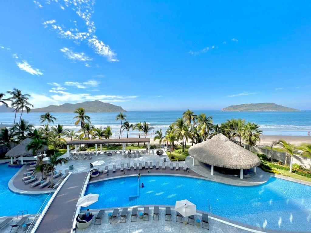 Camino Al Mar "Departamento En Playa" Apartamento Mazatlán Exterior foto